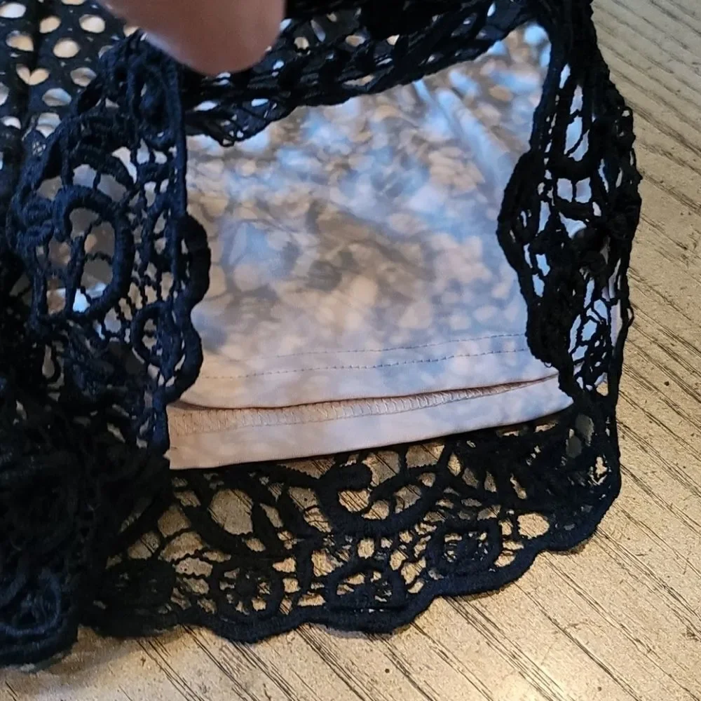 Black halter lace short jumpsuit size S Tea&Cup